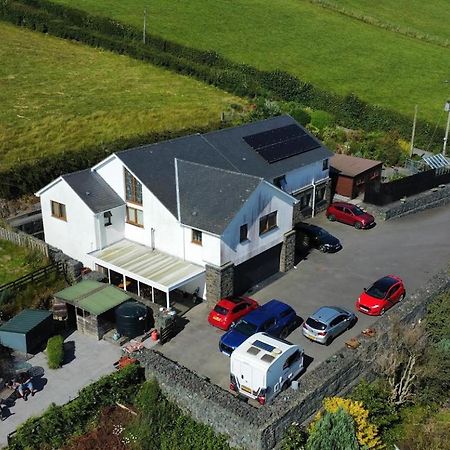Bed and Breakfast Y Grange Llanfihangel-y-Creuddyn Zewnętrze zdjęcie