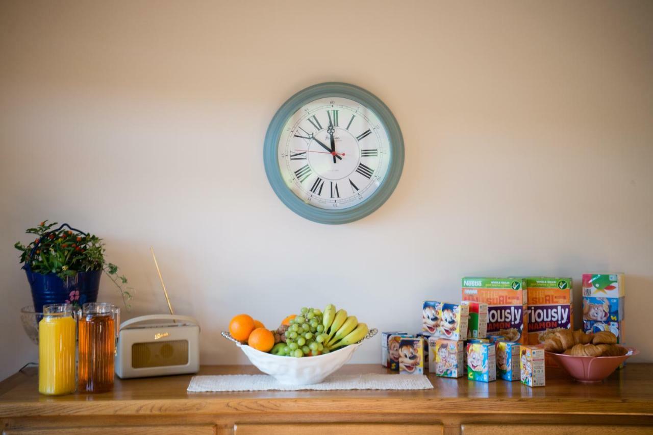 Bed and Breakfast Y Grange Llanfihangel-y-Creuddyn Zewnętrze zdjęcie