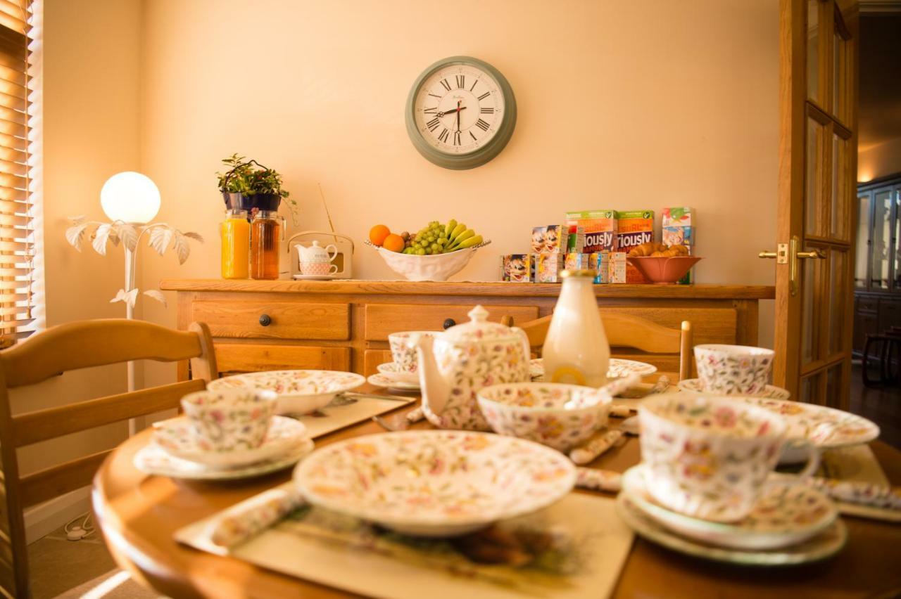 Bed and Breakfast Y Grange Llanfihangel-y-Creuddyn Zewnętrze zdjęcie