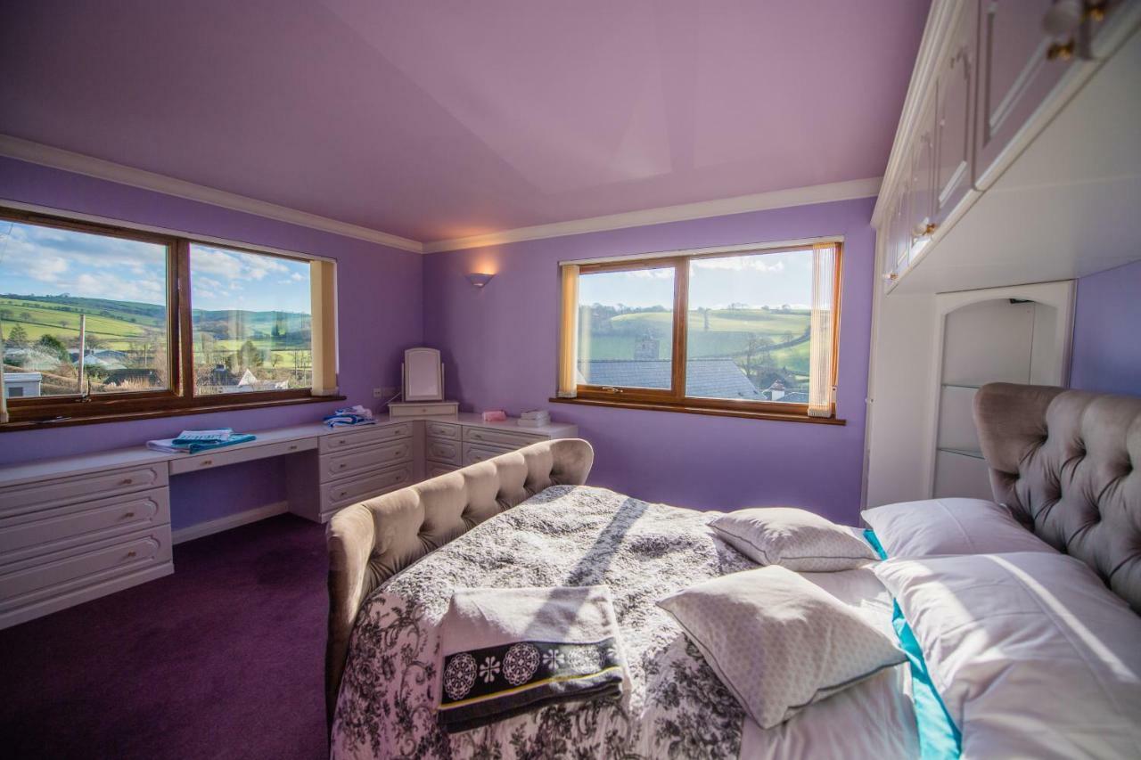 Bed and Breakfast Y Grange Llanfihangel-y-Creuddyn Zewnętrze zdjęcie