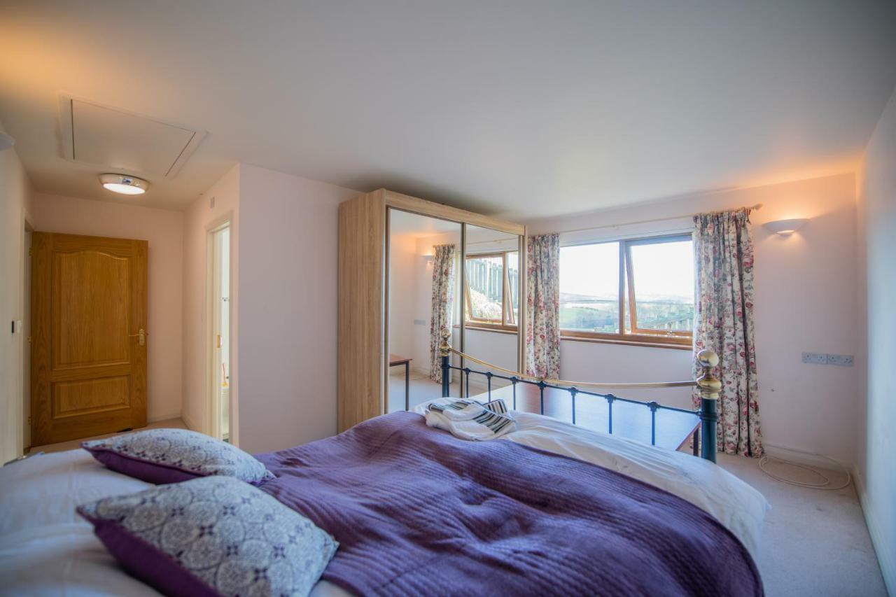 Bed and Breakfast Y Grange Llanfihangel-y-Creuddyn Zewnętrze zdjęcie