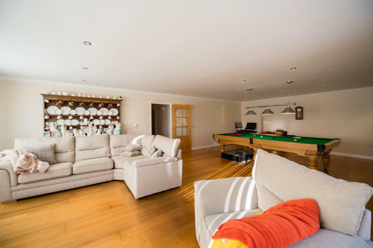 Bed and Breakfast Y Grange Llanfihangel-y-Creuddyn Zewnętrze zdjęcie
